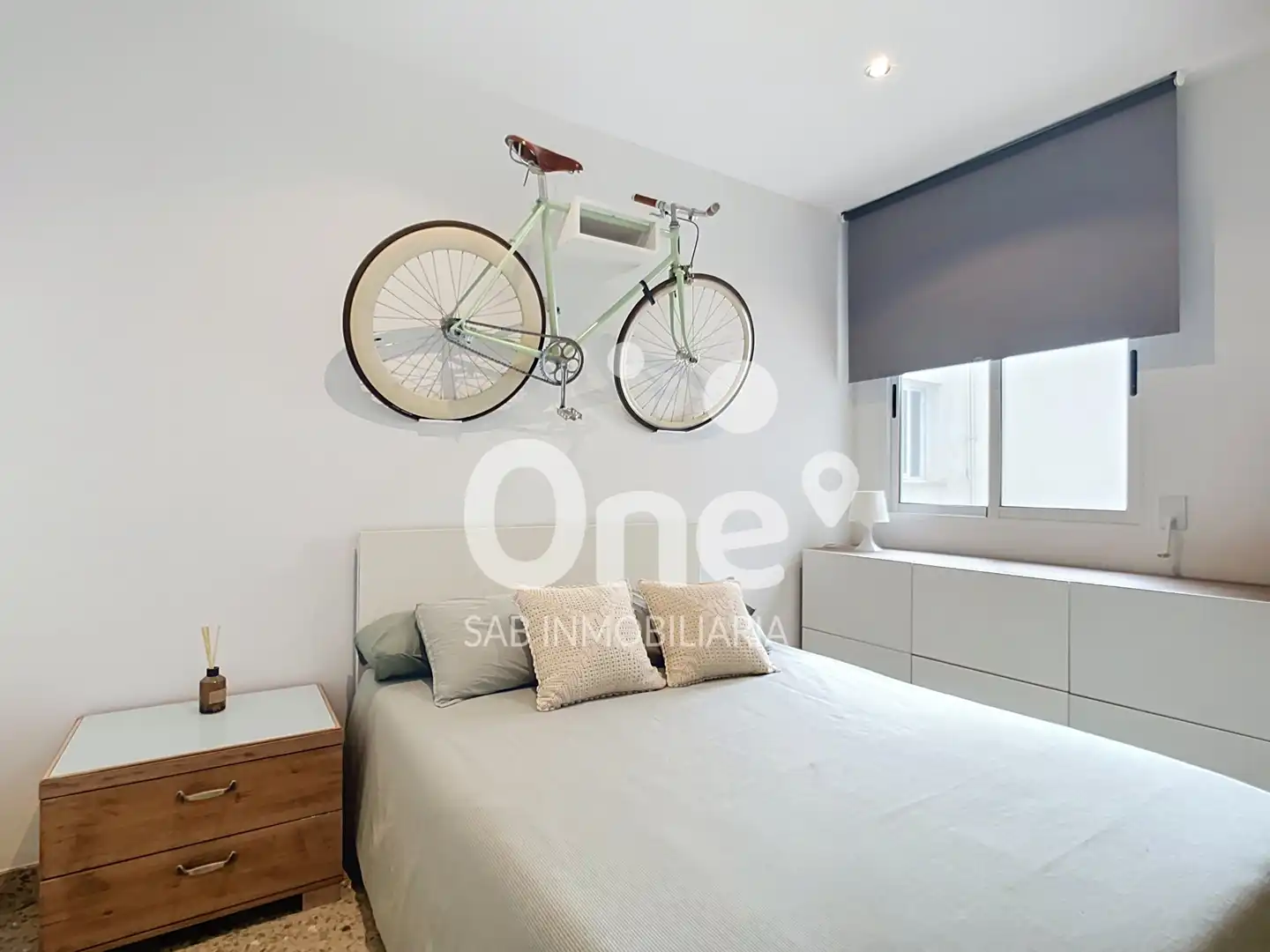 Habitación de Piso en venta en La Pobla de Vallbona con Aire acondicionado, Trastero y Horno