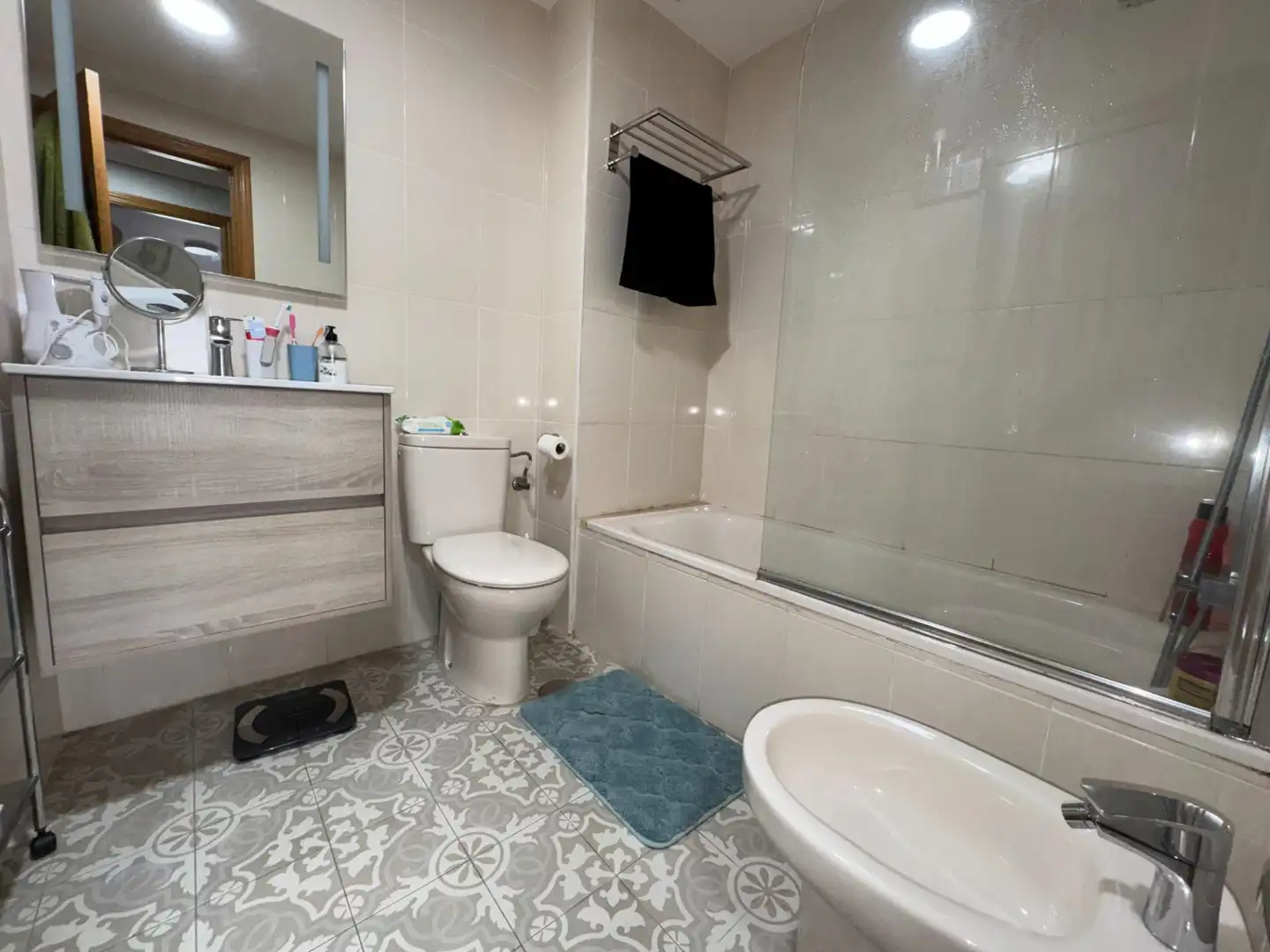 Bany de Apartament en venda en Ponferrada amb Calefacció, Terrassa i Traster