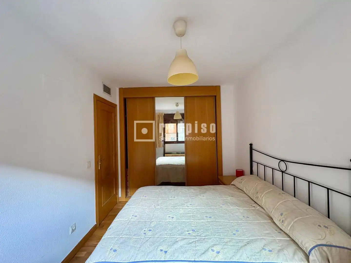 Habitación de Apartamento en venta en Puente de Vallecas