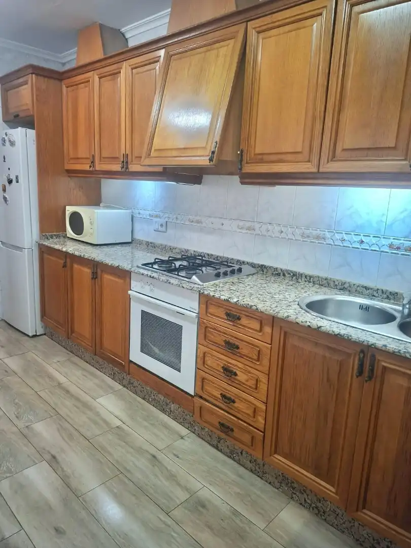 Cocina de Casa o chalet en venta en Alicante / Alacant con Aire acondicionado, Calefacción y Terraza