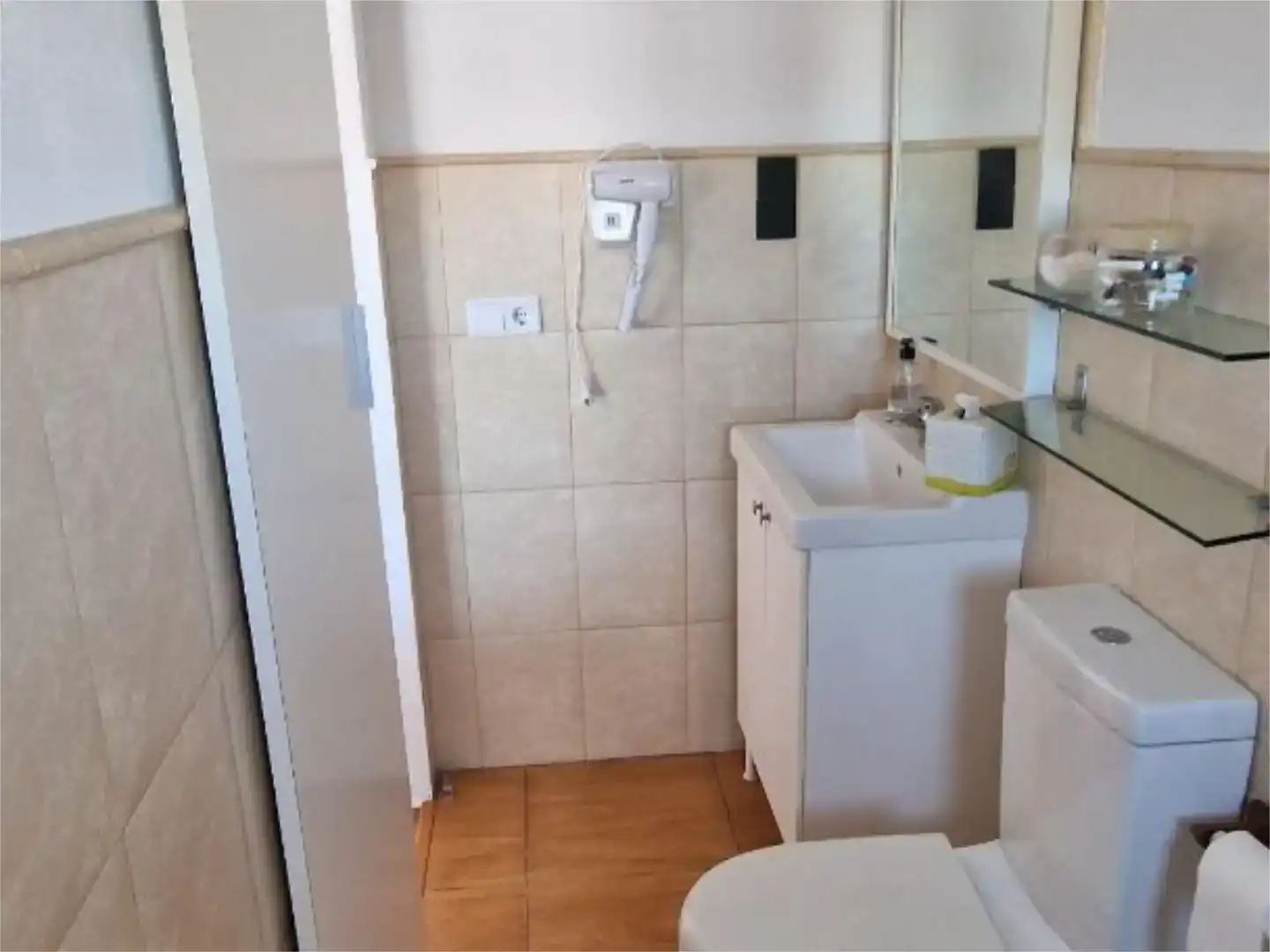 Bathroom of Lofts for rent in Conil de la Frontera  with Air Conditioner, Parquet flooring and Furnished