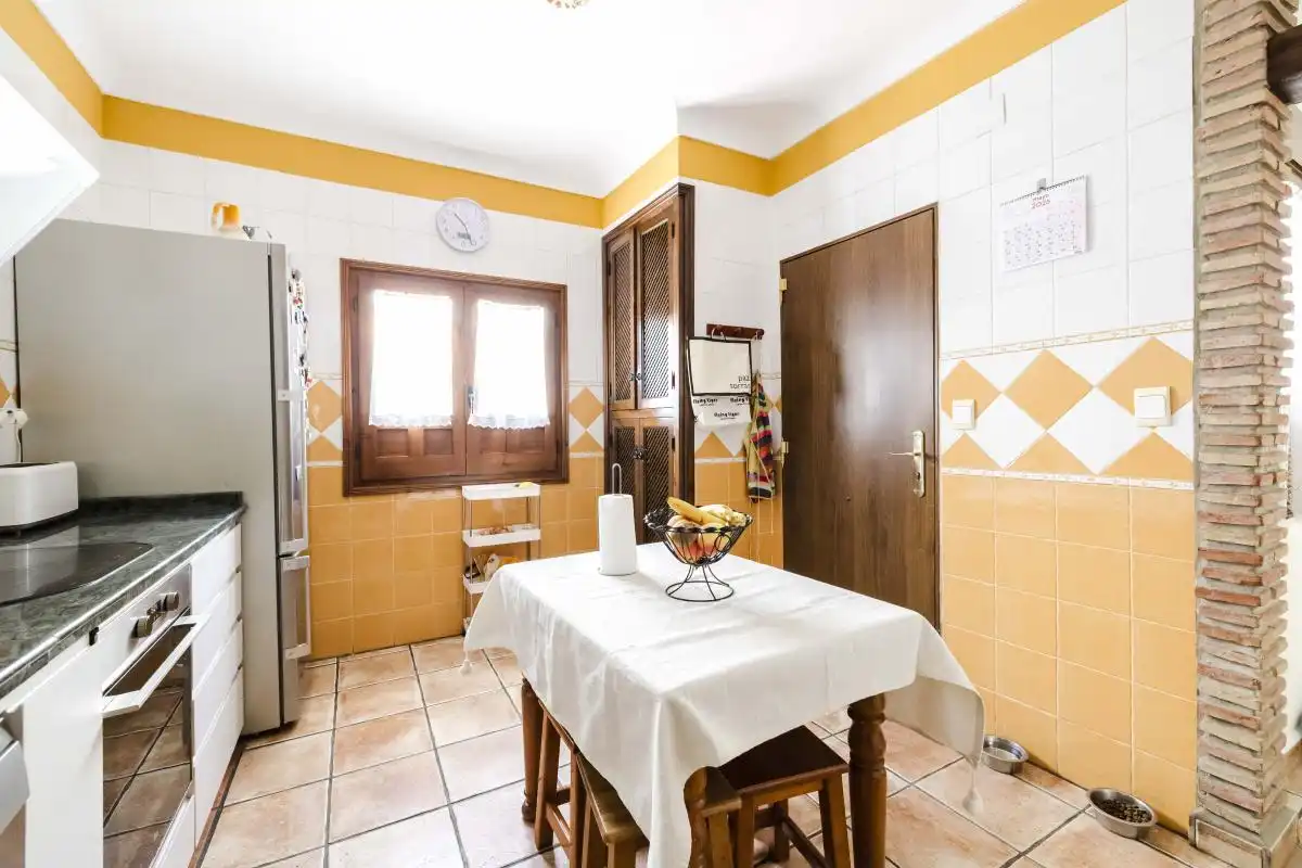 Cuina de Casa o xalet en venda en Málaga amb Aire condicionat i Calefacció