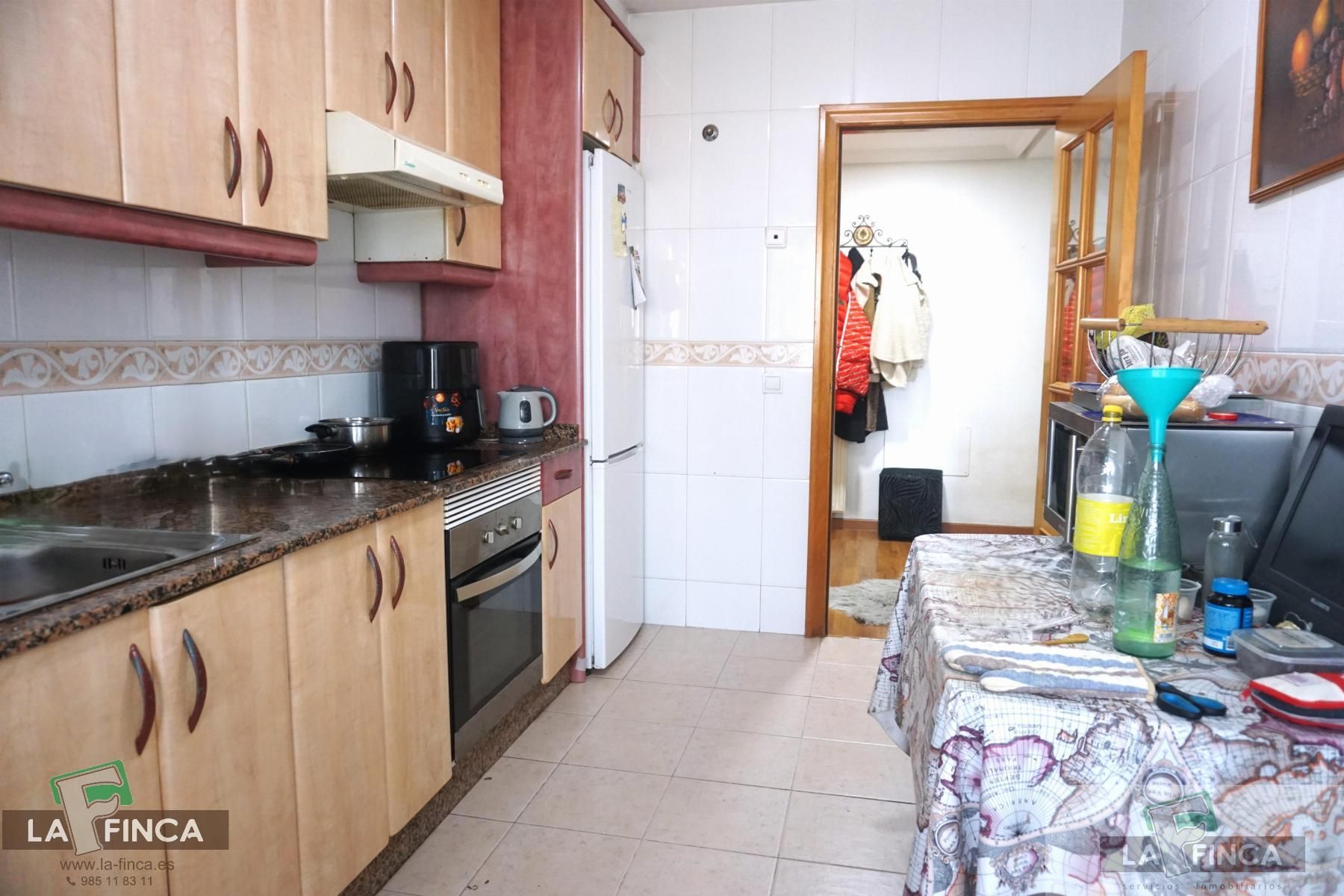 Flat for sale in Ventanielles