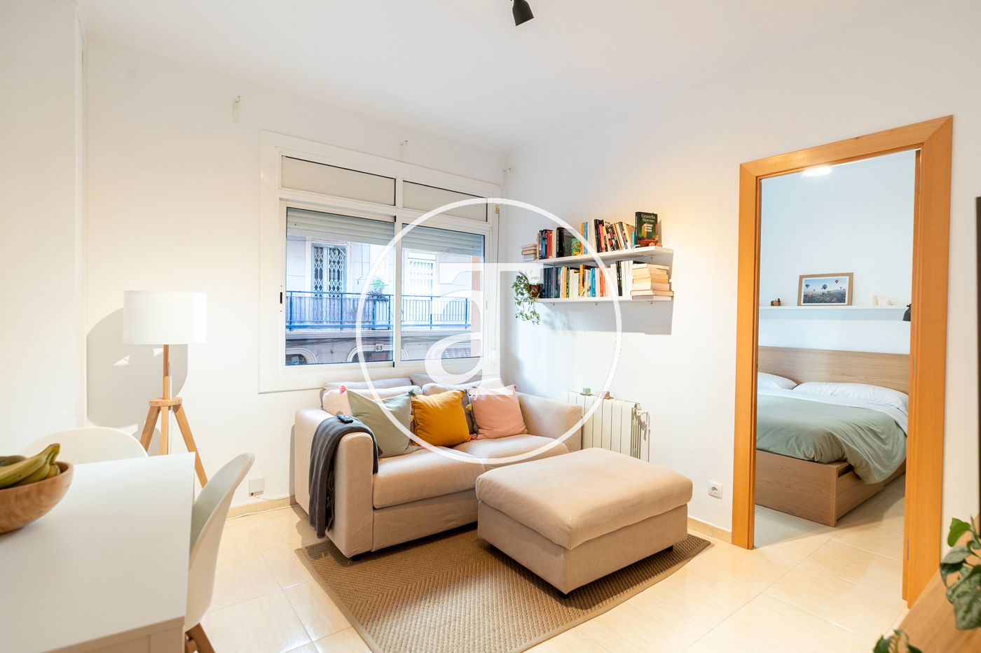 Exterior view of Flat to rent in  Barcelona Capital  with Heating, Furnished and Oven