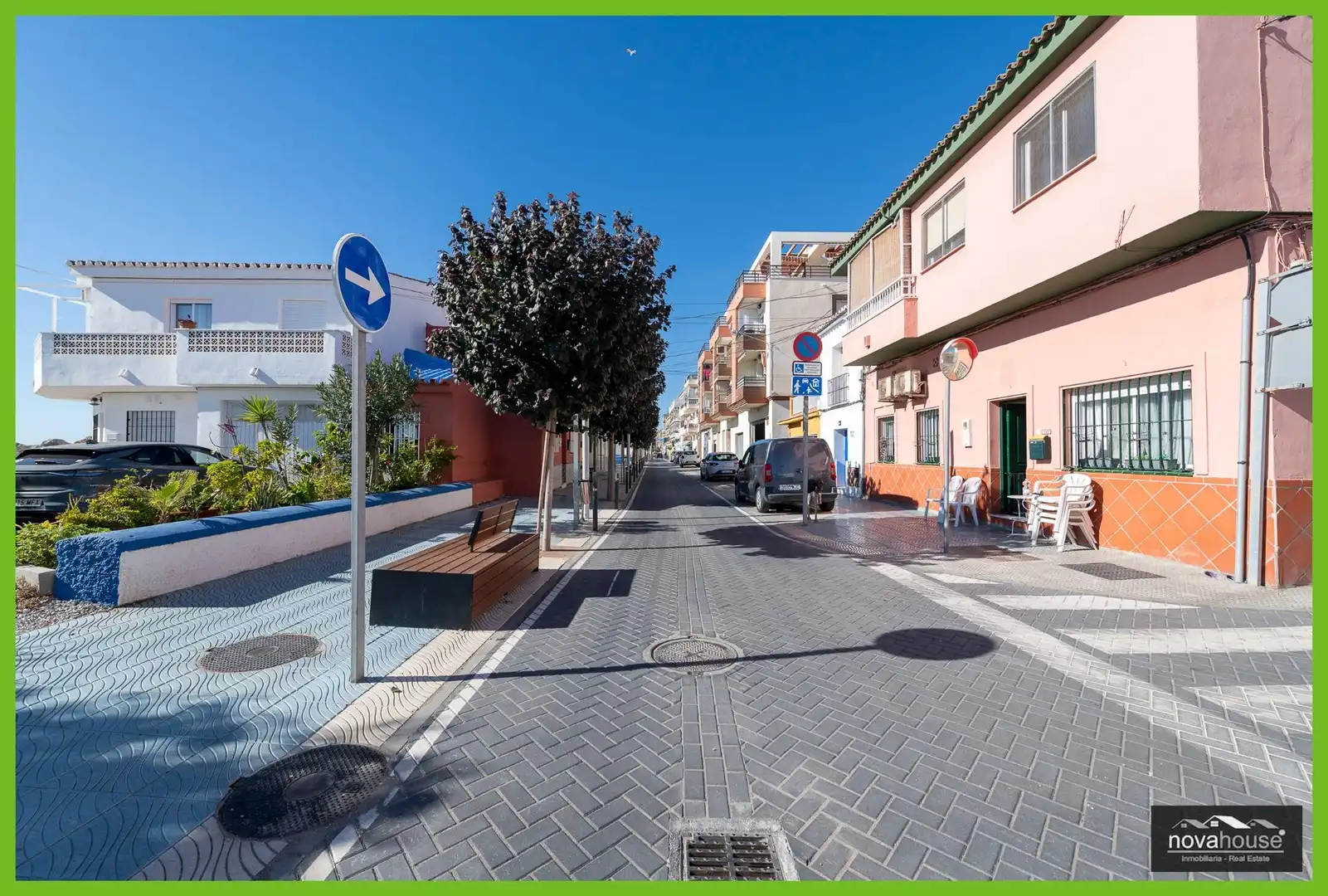 Vista exterior de Piso en venta en Vélez-Málaga con Amueblado