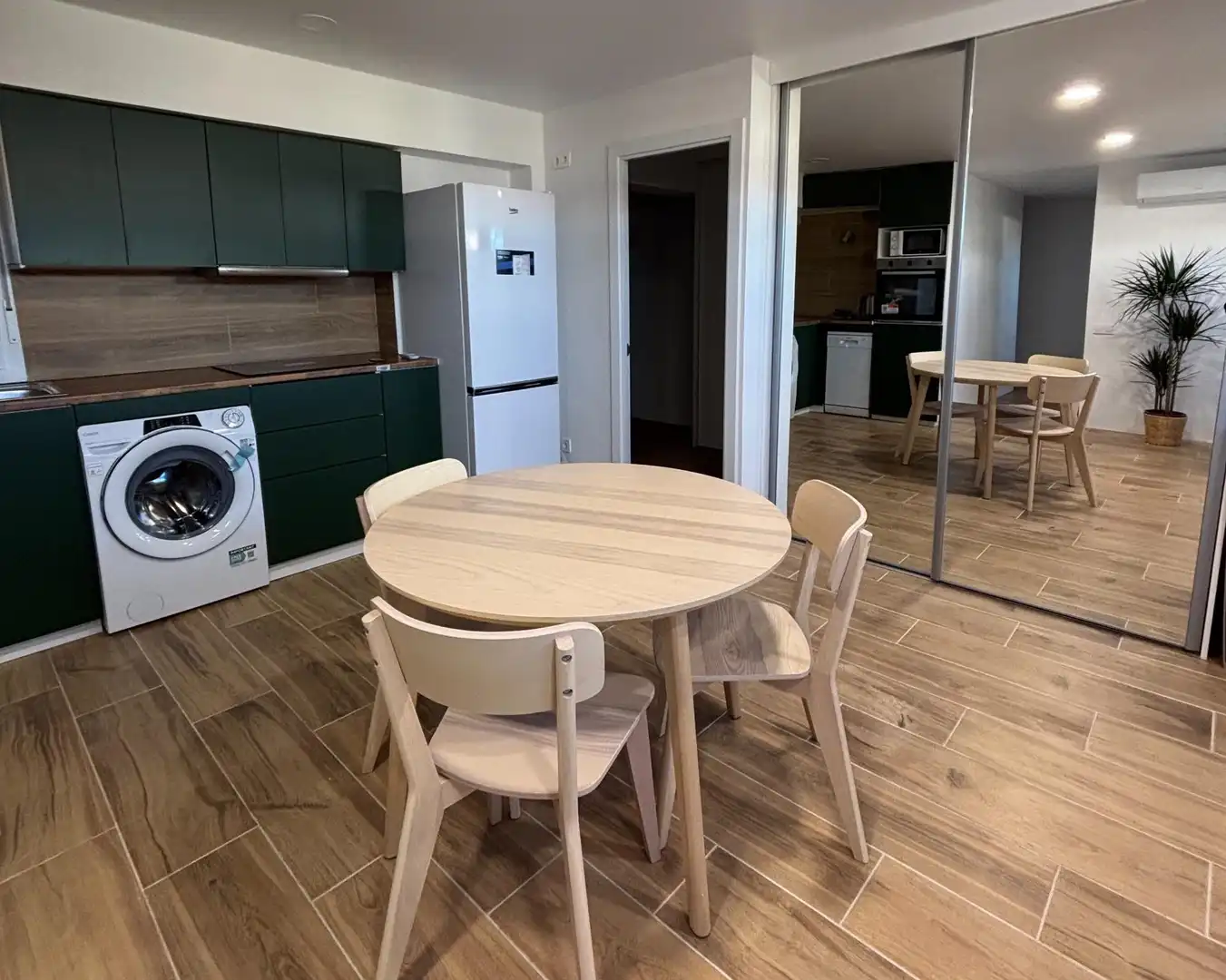 Dining room of Flat for sale in Manises  with Air Conditioner, Heating and Storage room