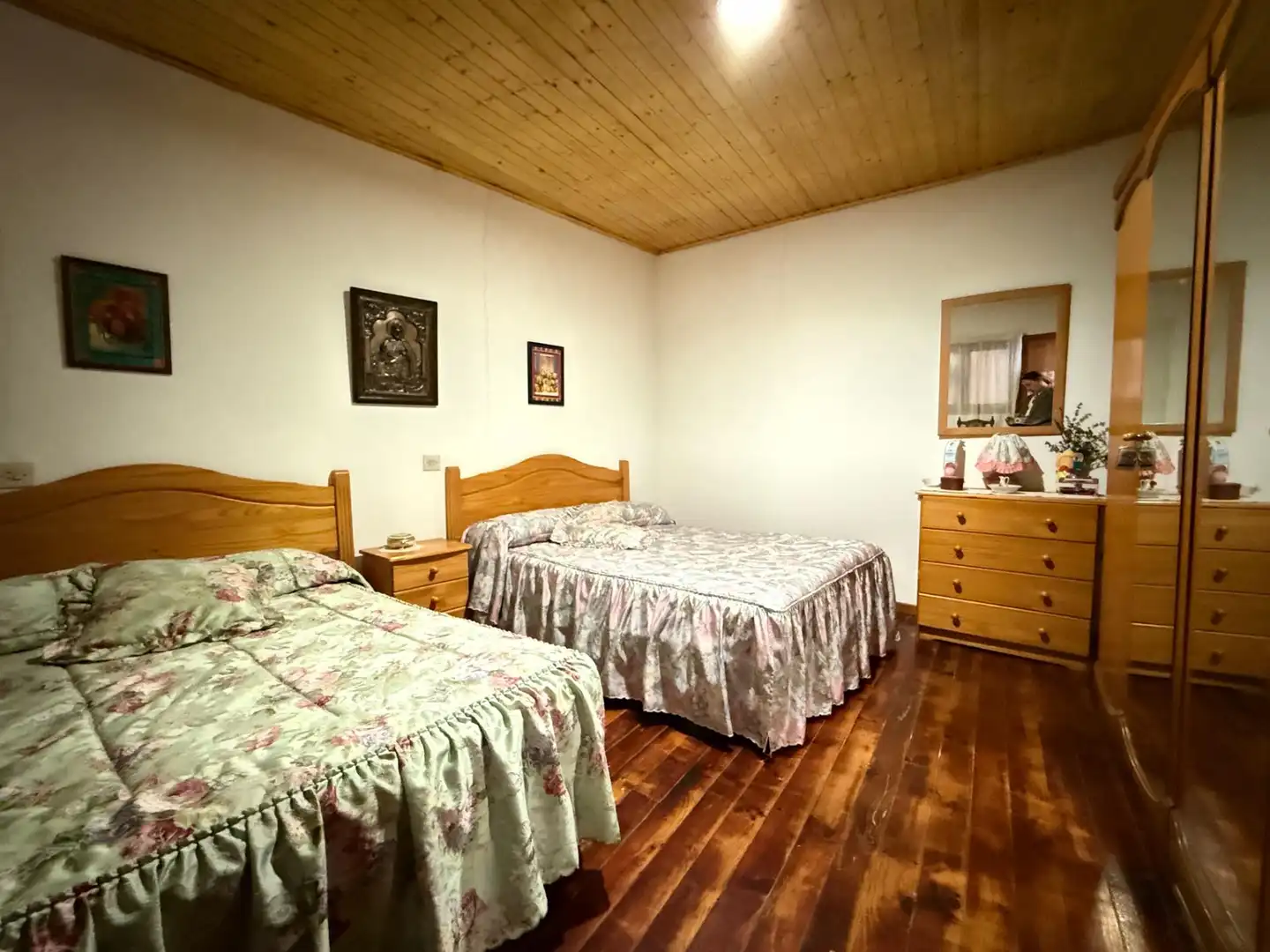 Dormitori de Casa o xalet en venda en Pantón amb Calefacció, Parquet i Traster
