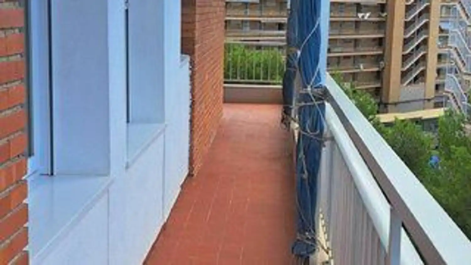 Terraza de Piso en venta en Alicante / Alacant con Aire acondicionado, Calefacción y Jardín privado