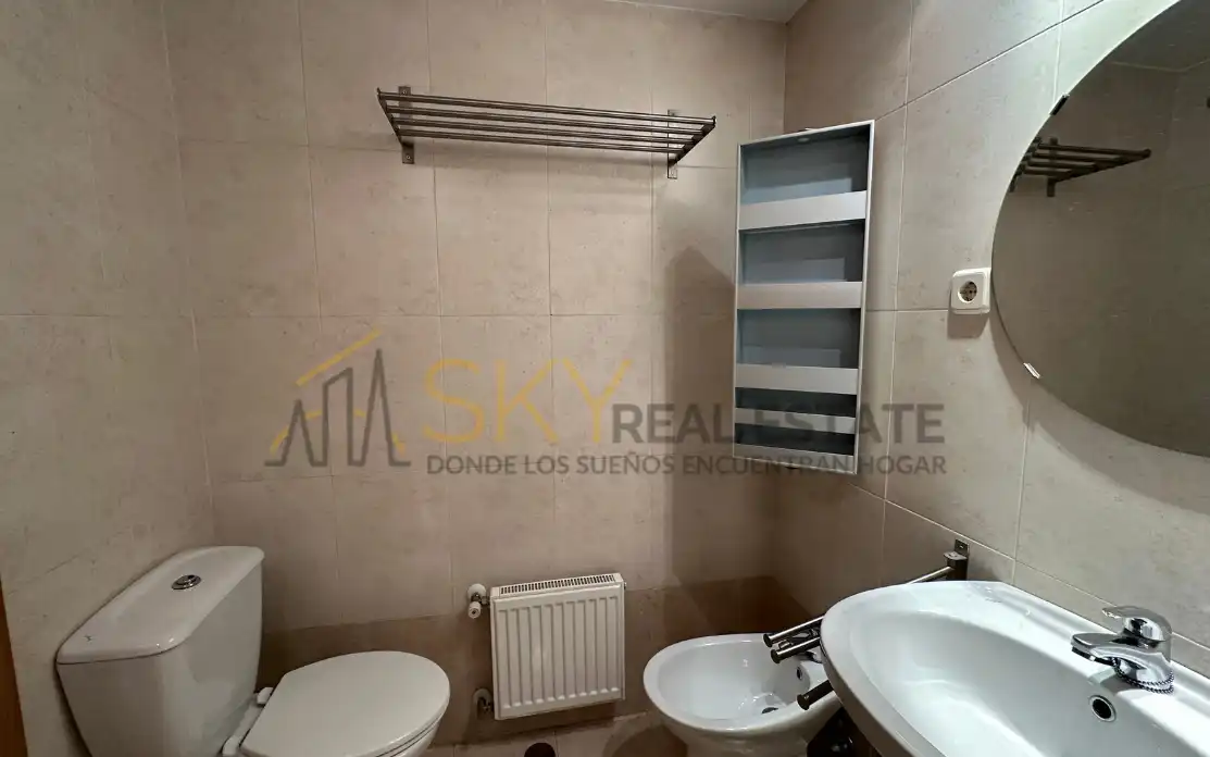 Bathroom of Attic for sale in Madrid  with Air Conditioner, Heating and Terrace