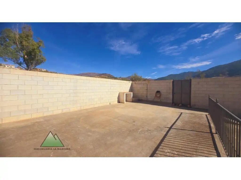 Jardí de Casa o xalet en venda en Alcaucín amb Jardí privat i Terrassa