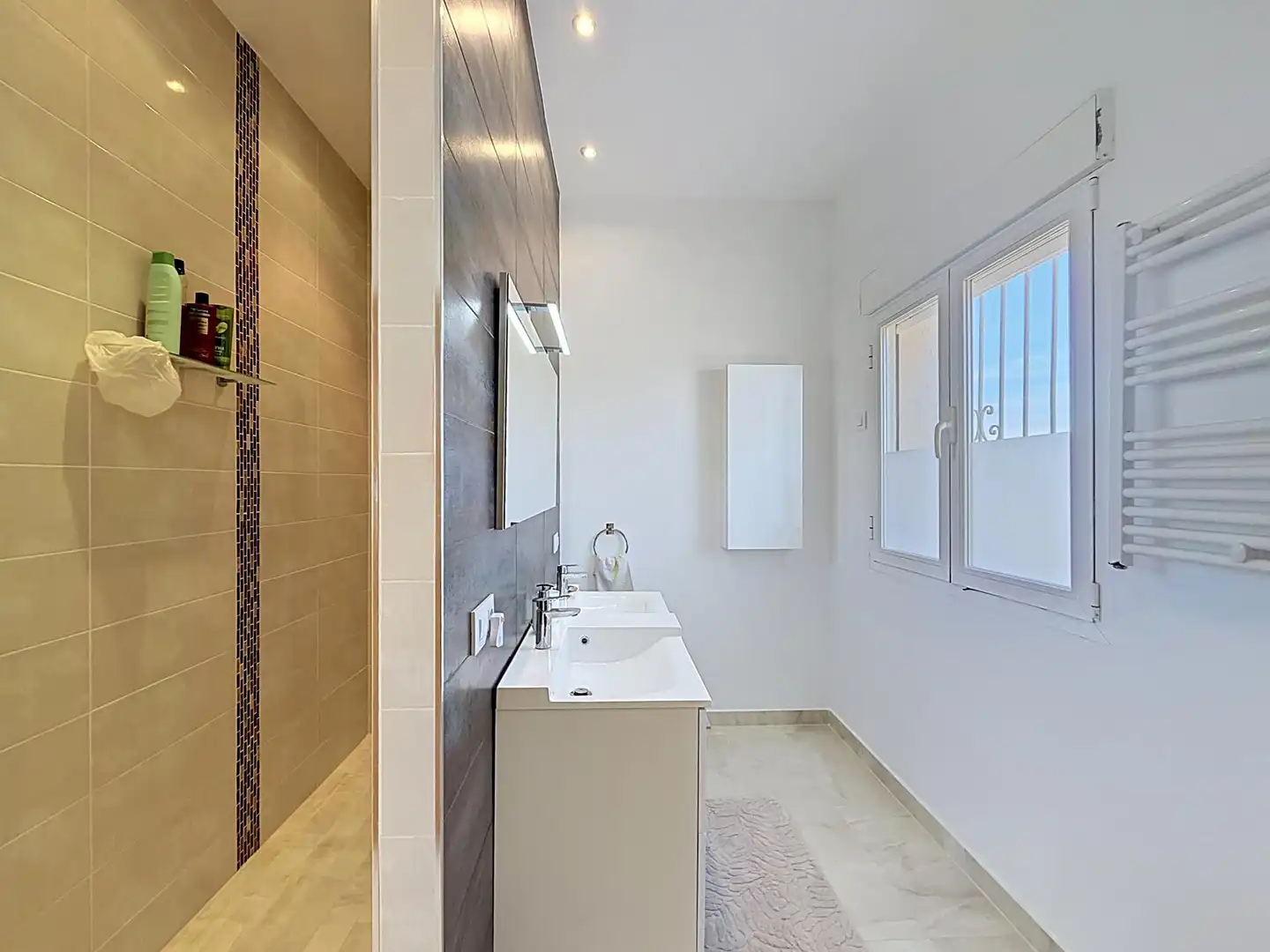 Chalet con terraza en venta en Cumbre del Sol, imagen 38