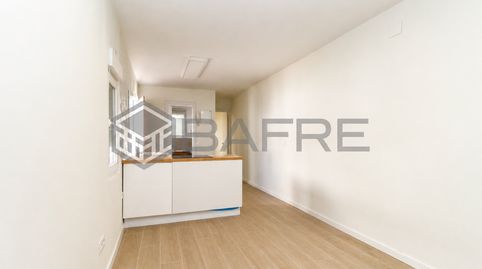 Foto 2 de Piso en venta en Calle Fornillos, Zofio, Madrid Capital
