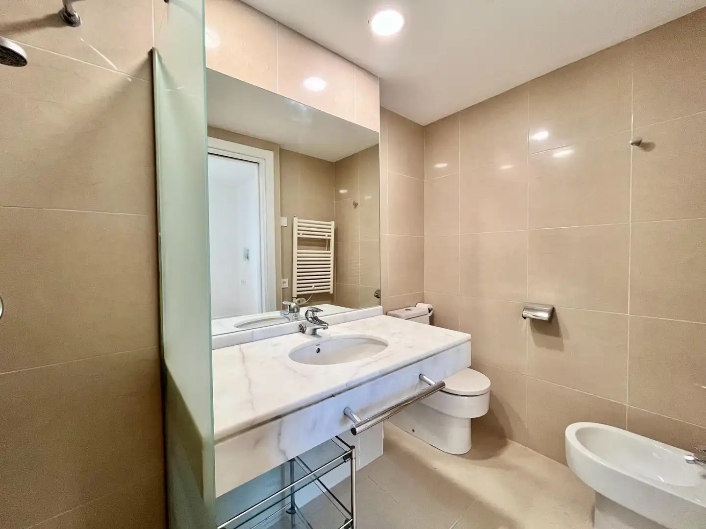 Bathroom of Flat for sale in  Palma de Mallorca  with Air Conditioner, Heating and Private garden