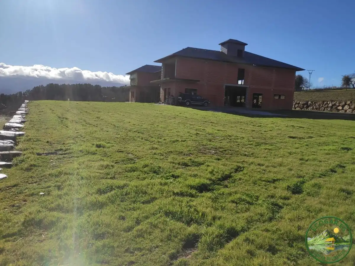 Villa in vendita a Camponaraya, imagen 4