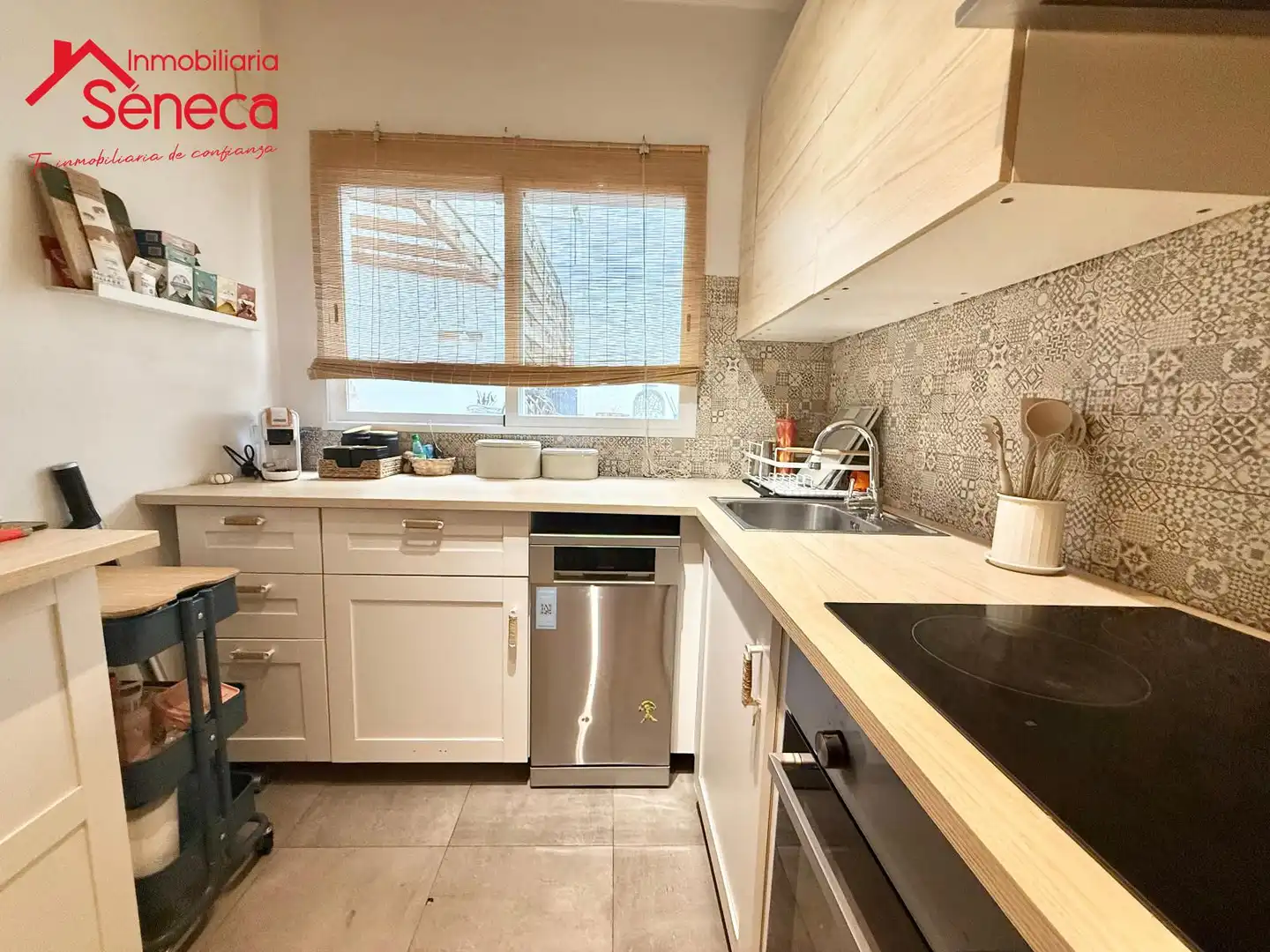 Cocina de Piso en venta en Córdoba con Terraza