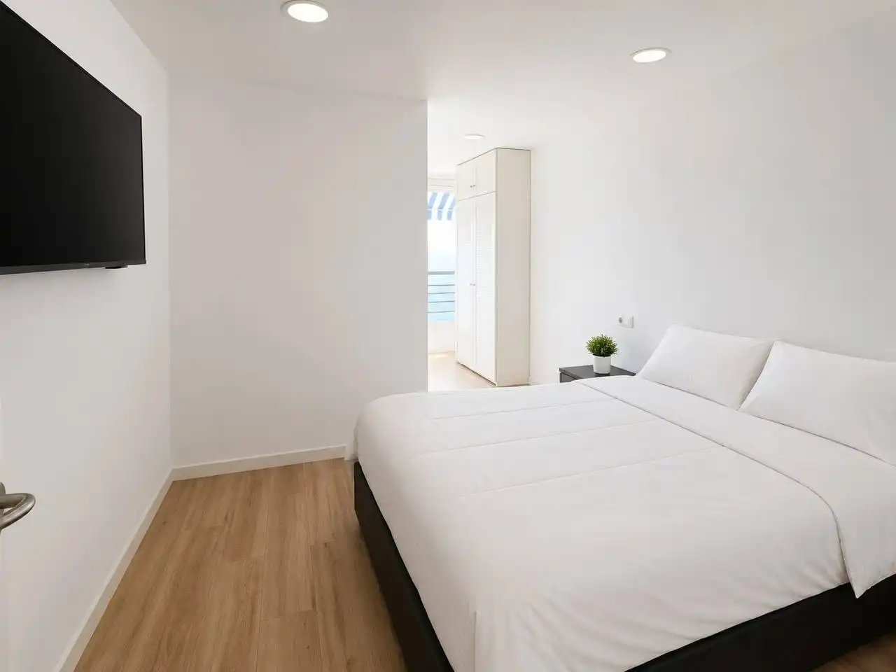 Bedroom of Flat for sale in Alicante / Alacant  with Air Conditioner, Heating and Private garden