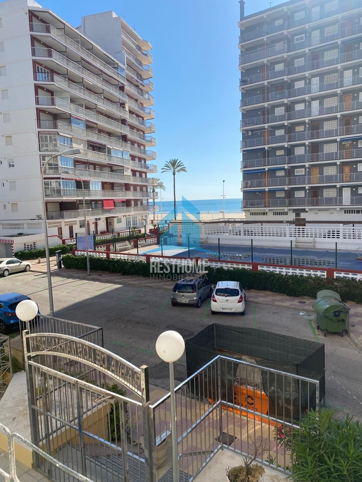 Vista exterior de Apartamento de alquiler en Cullera con Aire acondicionado, Terraza y Piscina comunitaria
