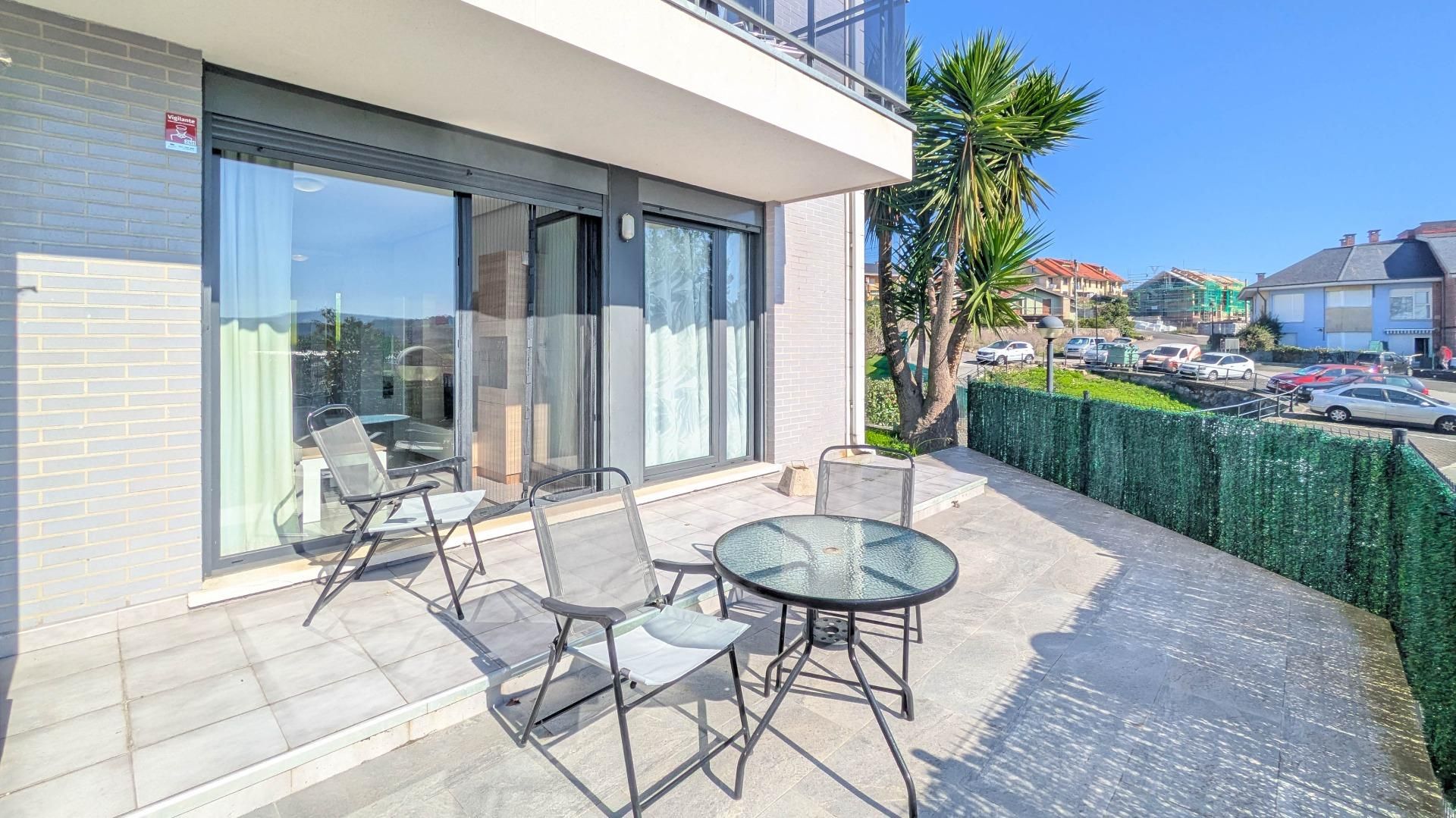 Terraza de Planta baja de alquiler en Miengo con Calefacción, Jardín privado y Terraza