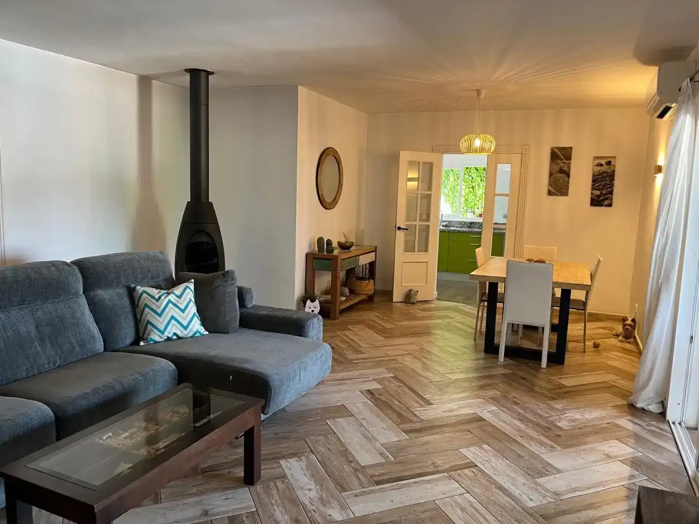 Sala d'estar de Casa o xalet en venda en Sant Antoni de Portmany amb Aire condicionat i Piscina