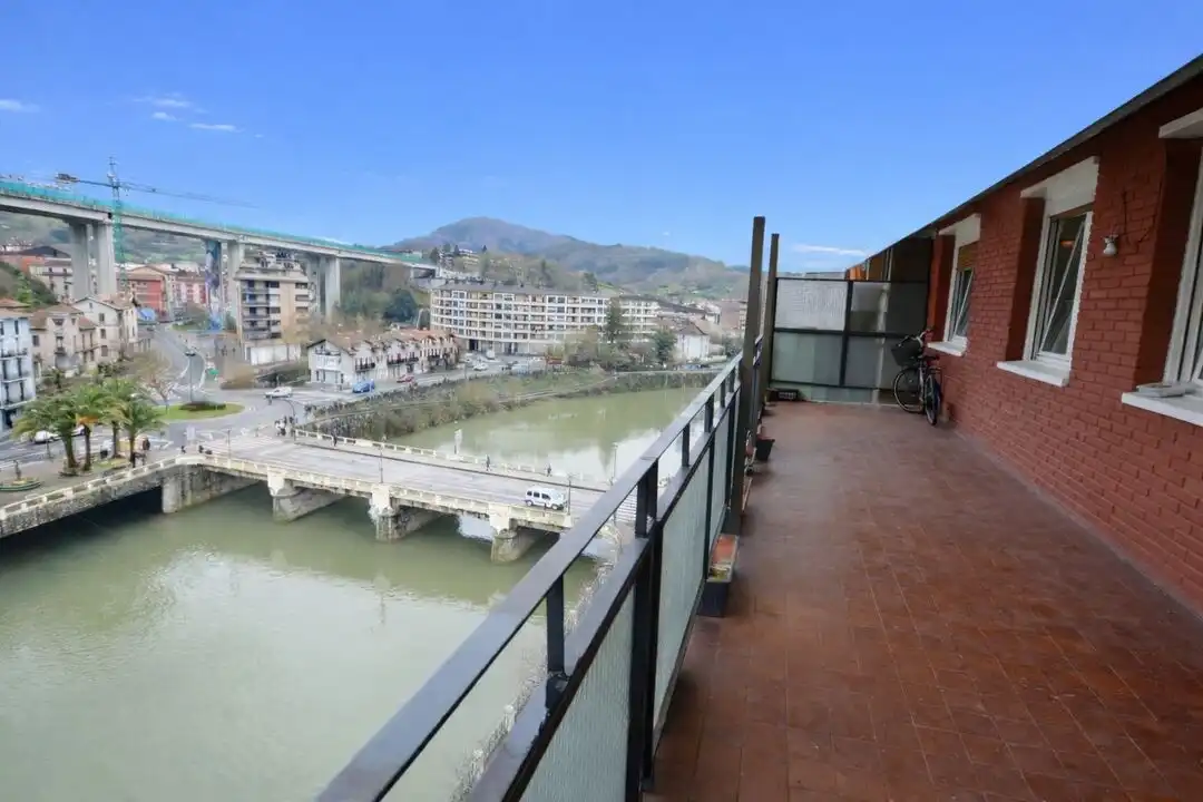 Terrasse von Wohnung zum Verkauf in Tolosa mit Heizung, Terrasse und Balkon
