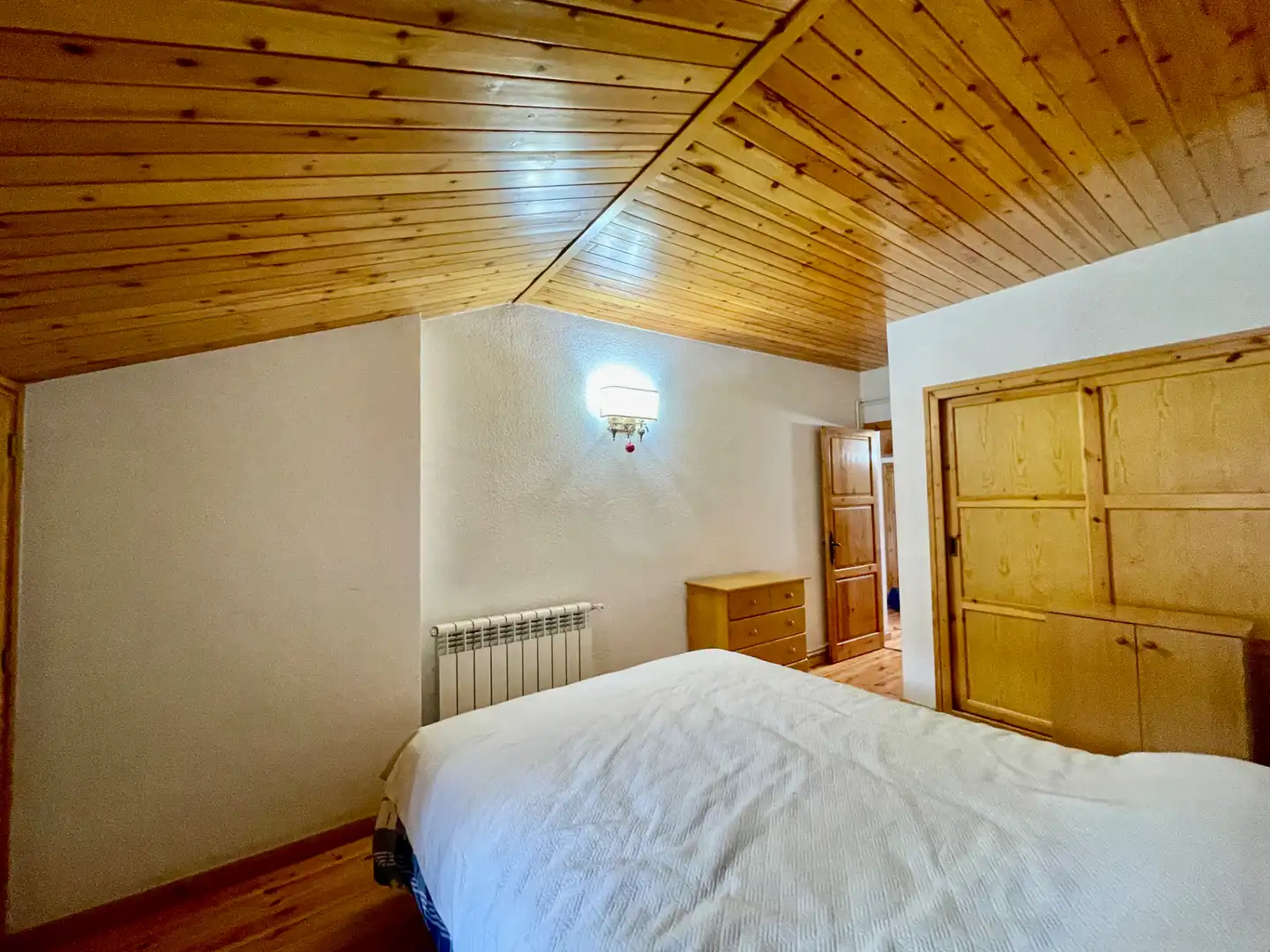 Habitación de Ático en venta en Setcases con Calefacción, Terraza y Amueblado