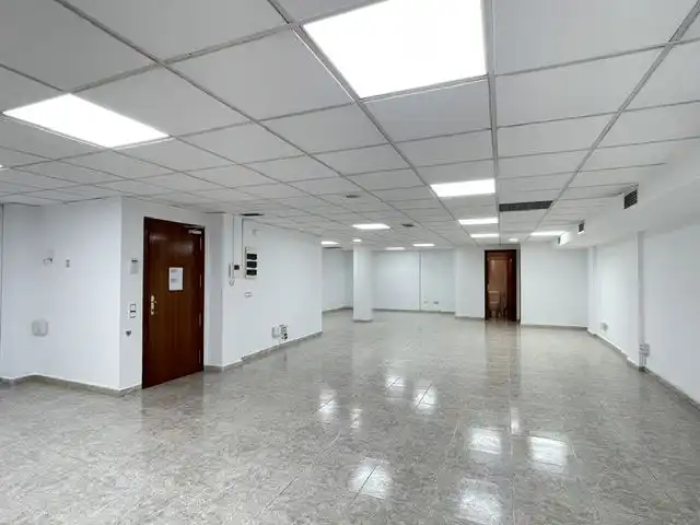 Büro zur Miete in Alicante / Alacant mit Klimaanlage