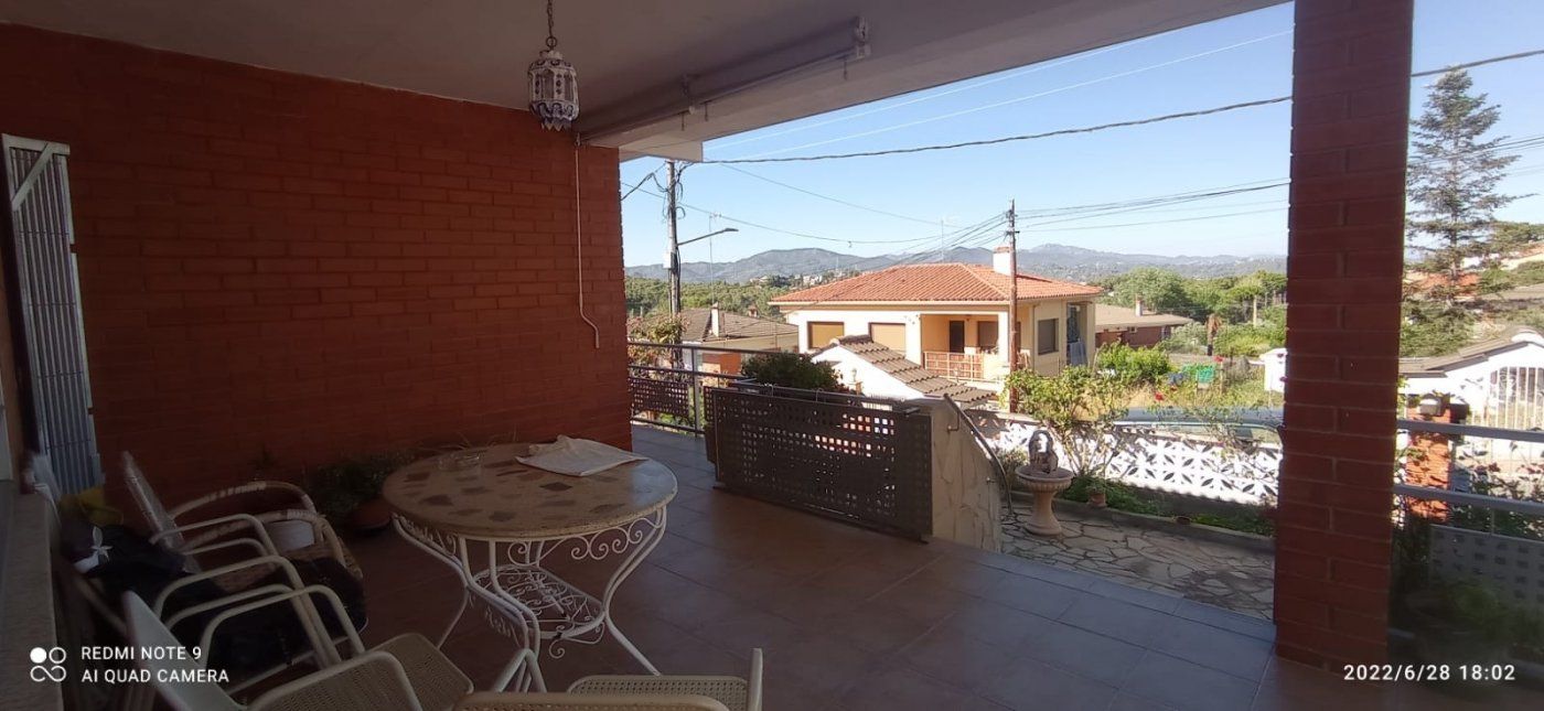 Terrassa de Finca rústica en venda en Sant Esteve Sesrovires amb Aire condicionat, Calefacció i Jardí privat
