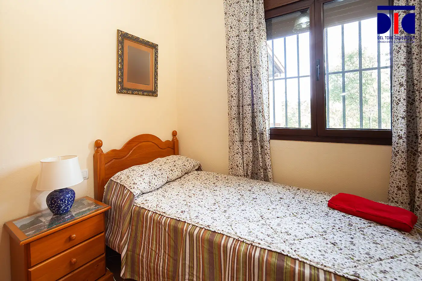 Habitación de Finca rústica en venta en Fuenteheridos con Aire acondicionado, Calefacción y Jardín privado