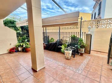 Adossat en venda a Montemar