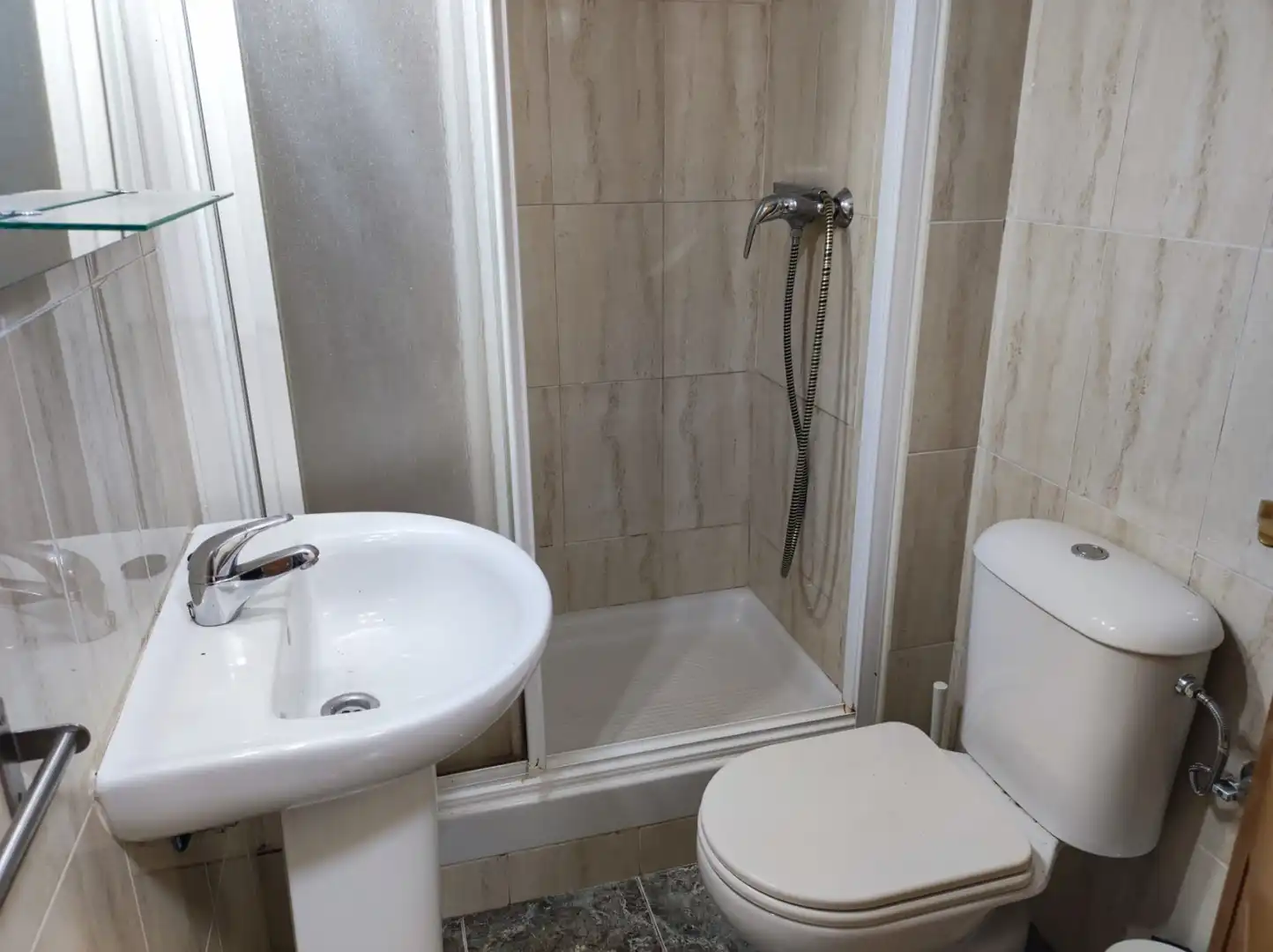 Flat with terrace to rent in Calle Martínez Maldonado, imagen 19