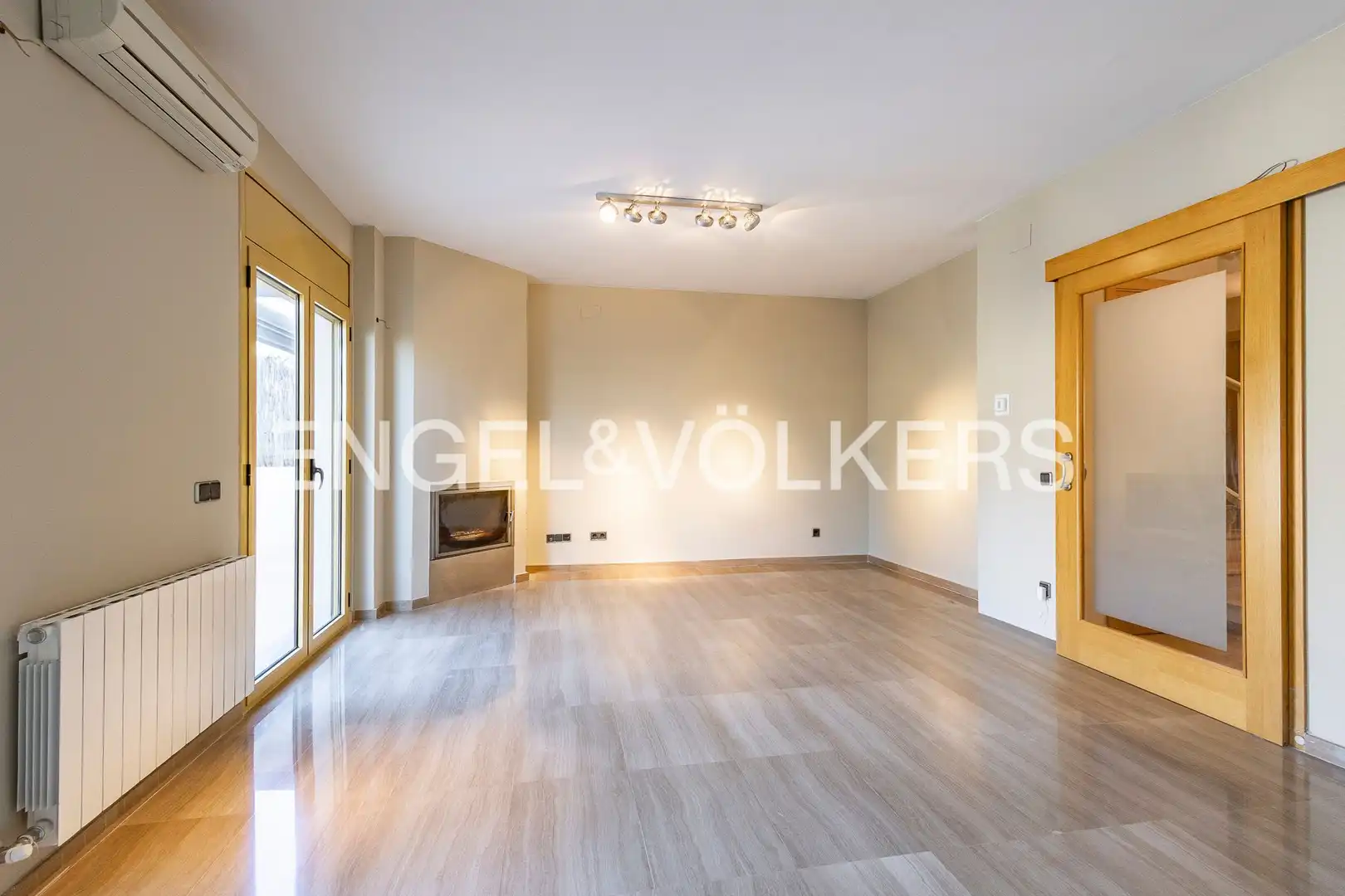 Sala de estar de Casa o chalet de alquiler en Collbató con Aire acondicionado, Calefacción y Jardín privado