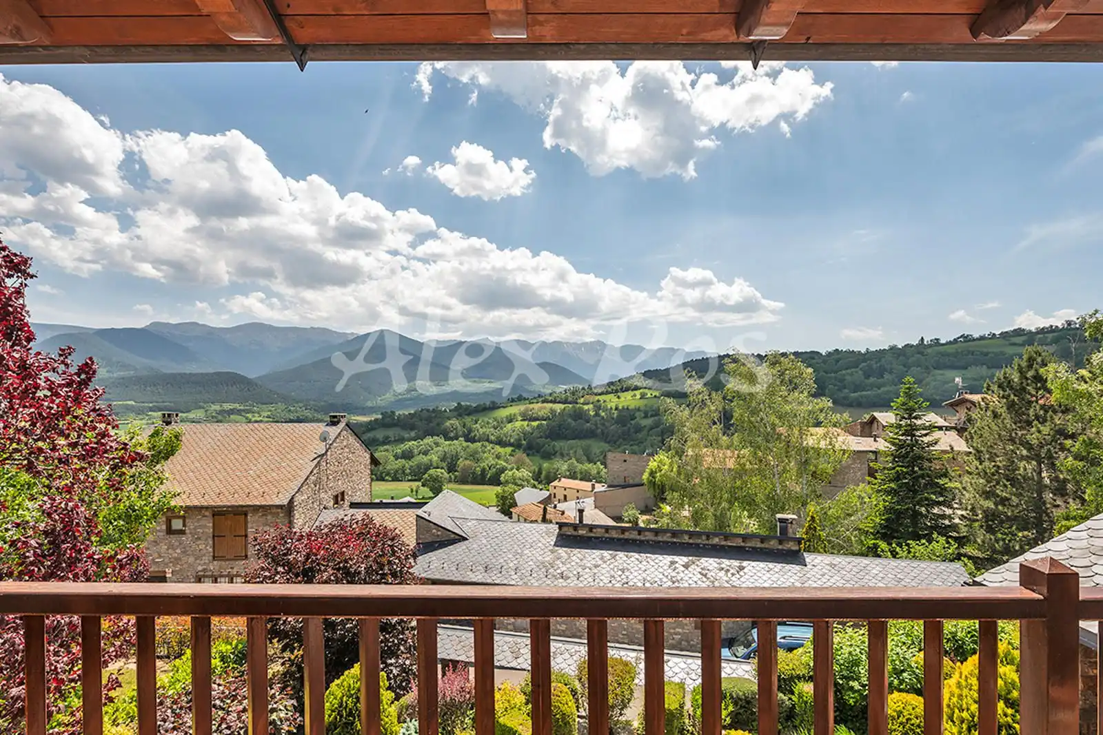 Vista exterior de Casa o chalet en venta en Prullans con Calefacción y Terraza
