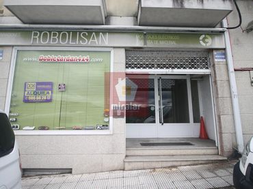 Local comercial de lloguer a Mondariz