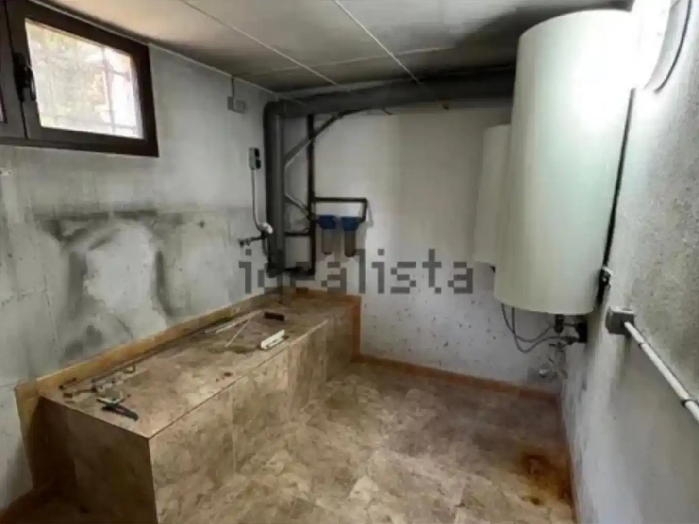 Casa o xalet en venda en Martín Muñoz de la Dehesa amb Aire condicionat, Jardí privat i Parquet
