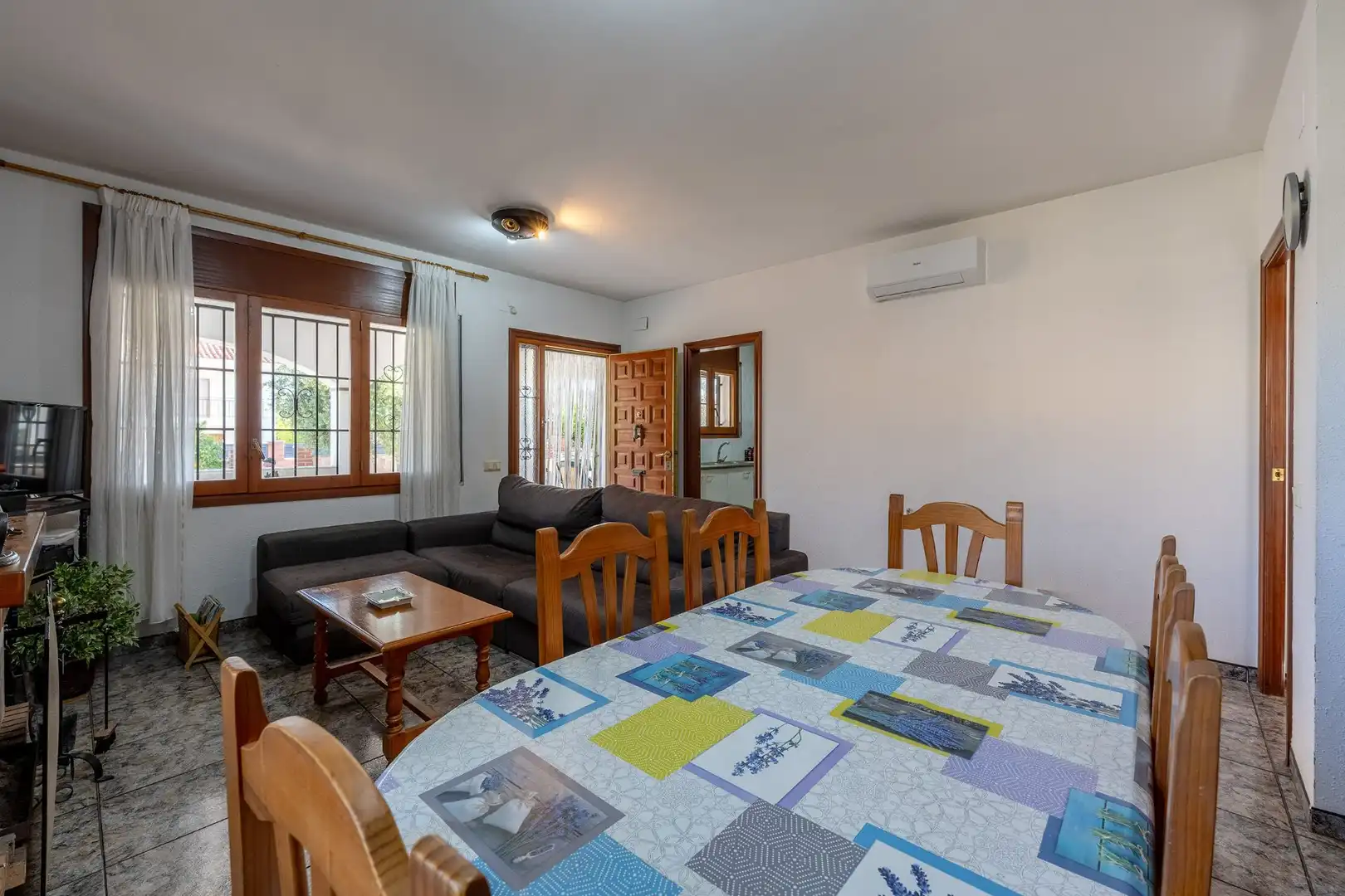 Dining room of Houses for sale in El Vendrell  with Air Conditioner, Heating and Private garden