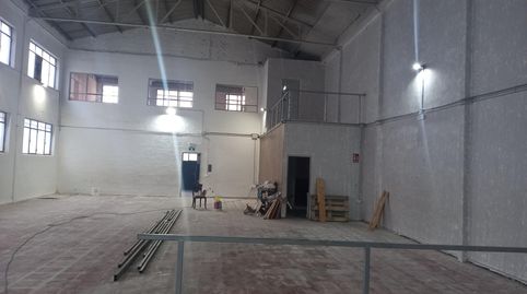 Foto 3 von Fabrikhallen zur Miete in Sector V, Elche / Elx