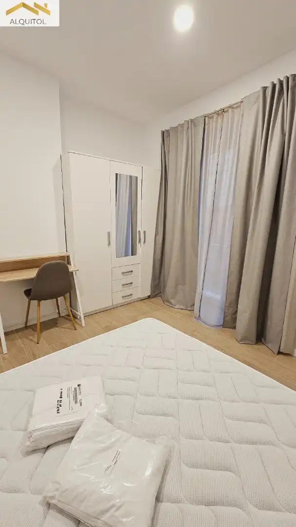 Habitación en Calle Alfileritos, 13, Casco Histórico