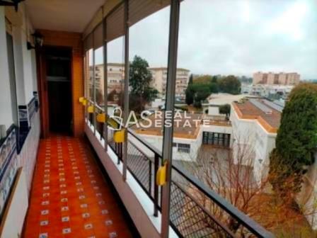 Vista exterior de Pis en venda en  Sevilla Capital amb Aire condicionat i Terrassa