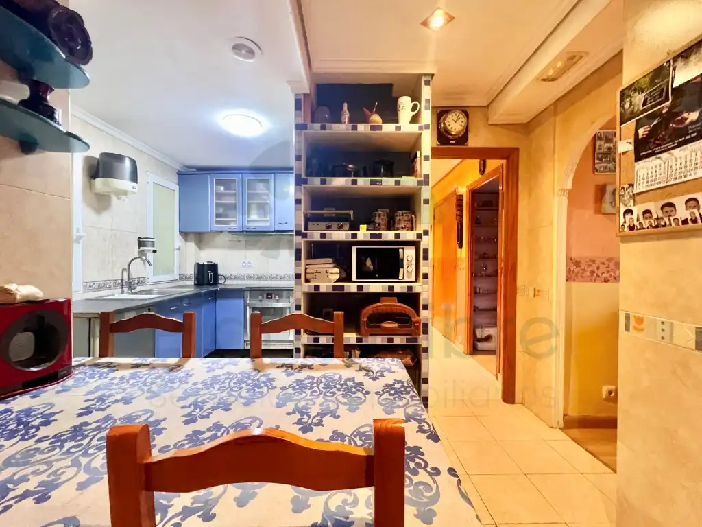 Kitchen of Flat for sale in  Logroño  with Air Conditioner, Heating and Terrace