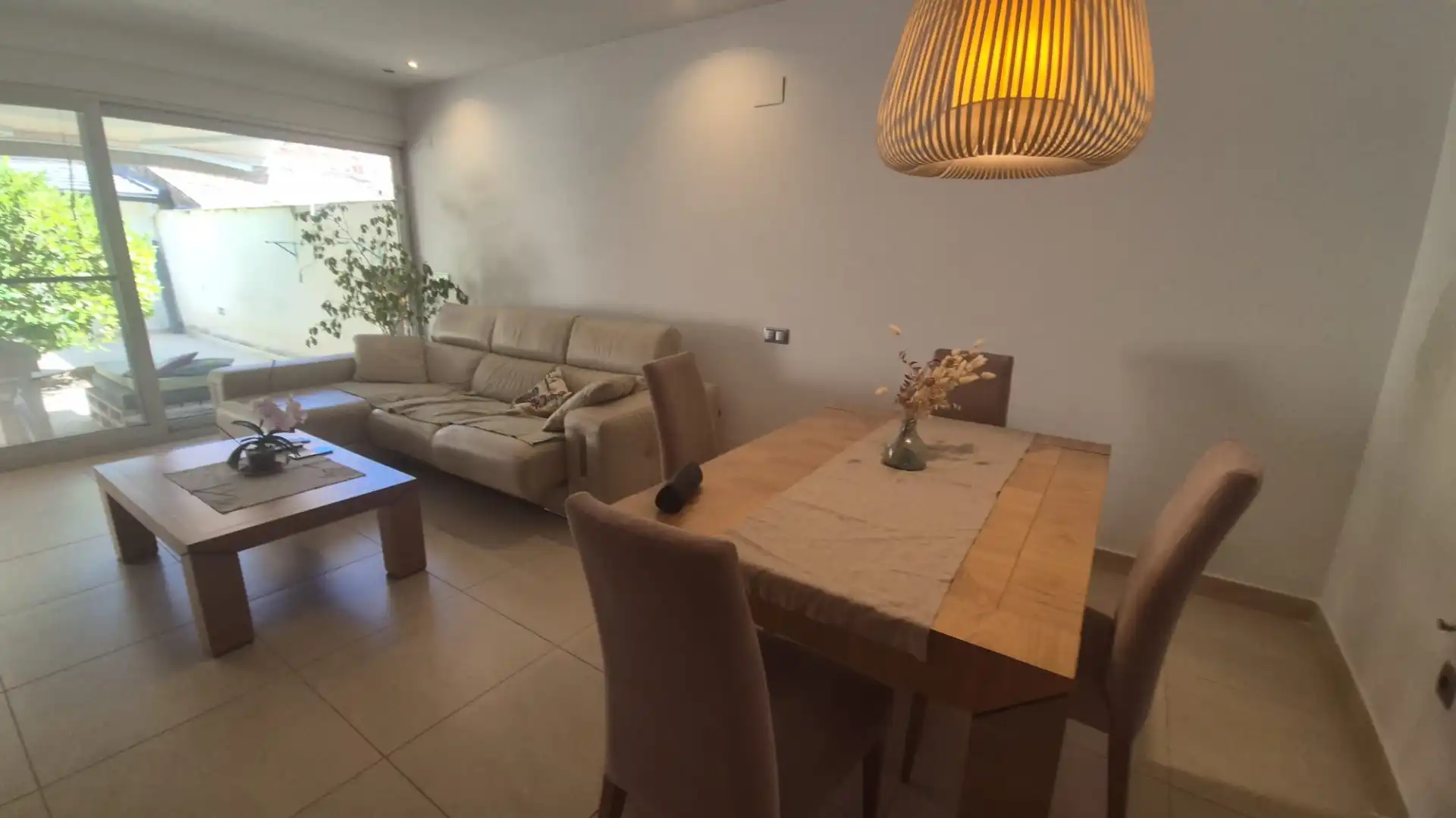 Menjador de Casa o xalet en venda en Murcia amb Jardí privat i Terrassa