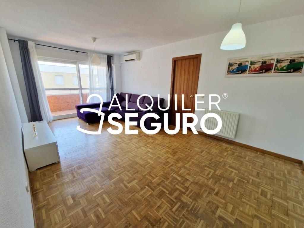 Bedroom of Flat to rent in Fuenlabrada  with Air Conditioner, Heating and Terrace