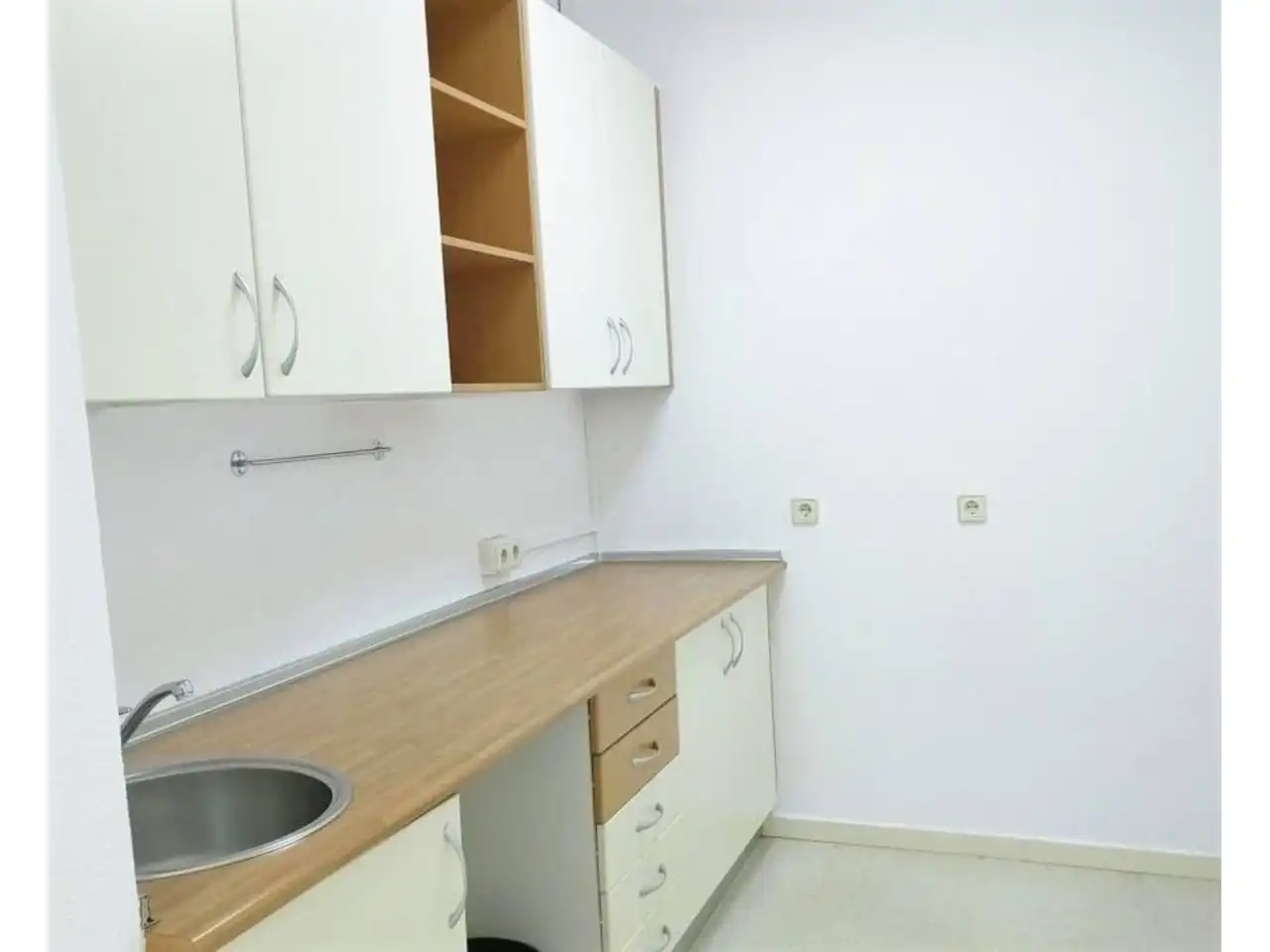 Kitchen of Office for rent in Alcobendas  with Air Conditioner and Heating