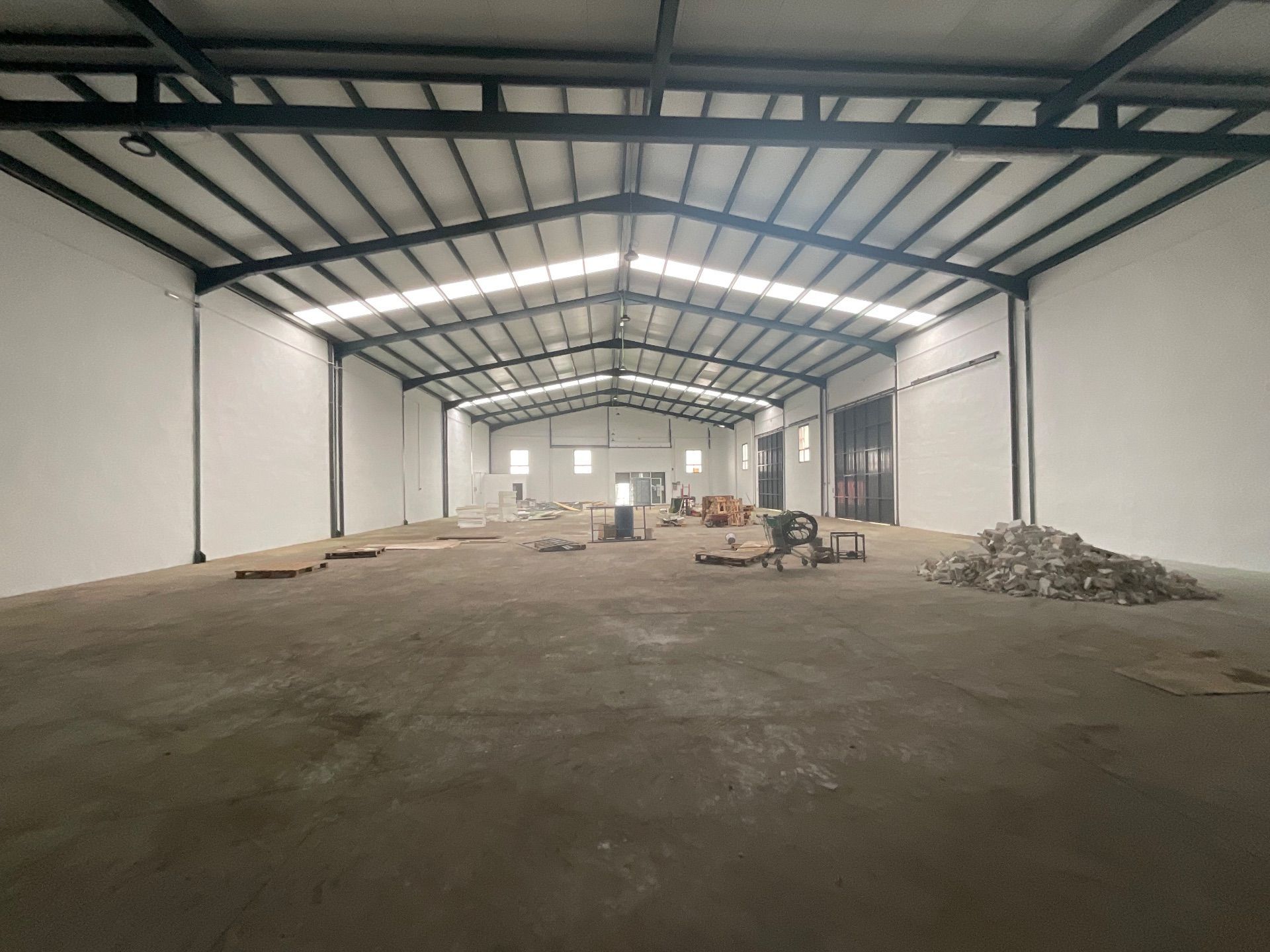 Industrial buildings to rent in Zona de la Vega