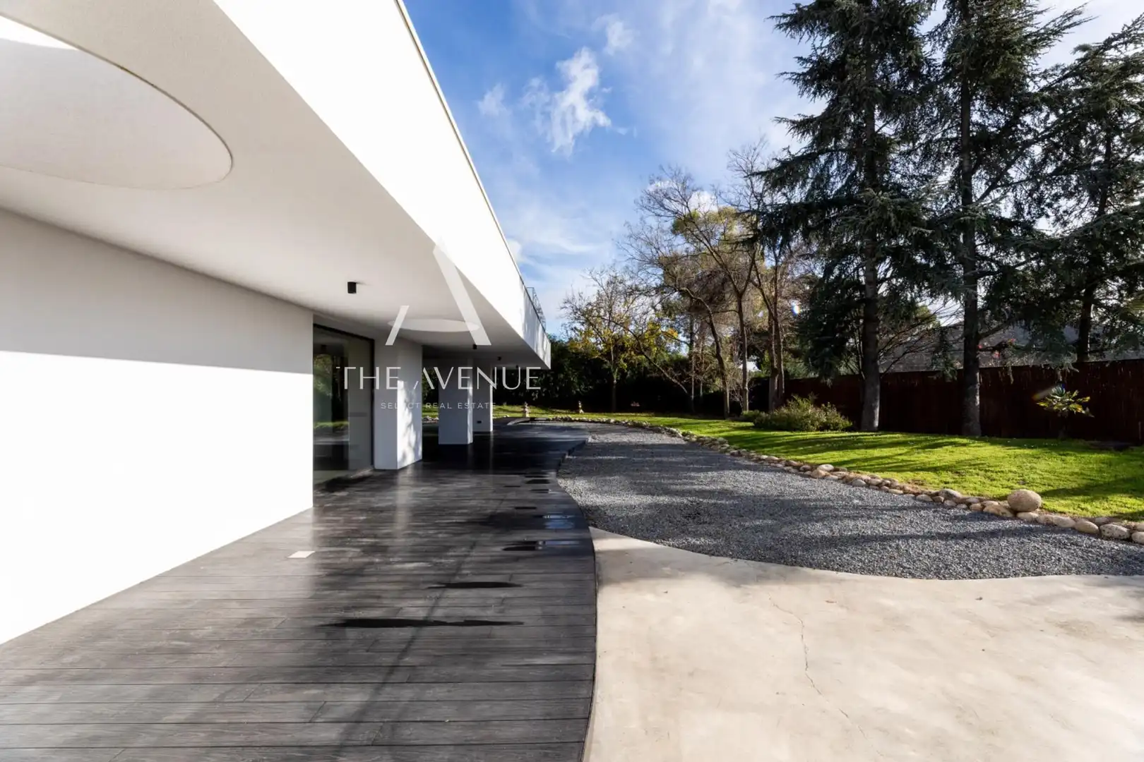Vista exterior de Casa o chalet en venta en Boadilla del Monte con Calefacción, Jardín privado y Terraza