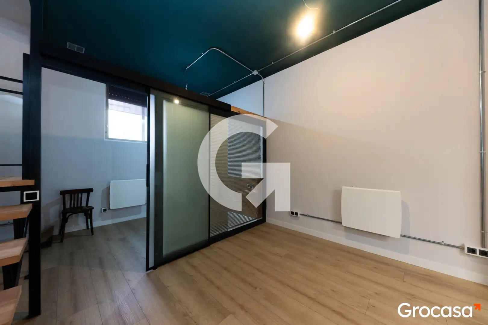Flat for sale in Barcelona  with Heating, Oven and Washing machine