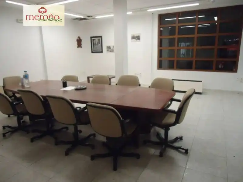 Oficina de alquiler en Elche / Elx