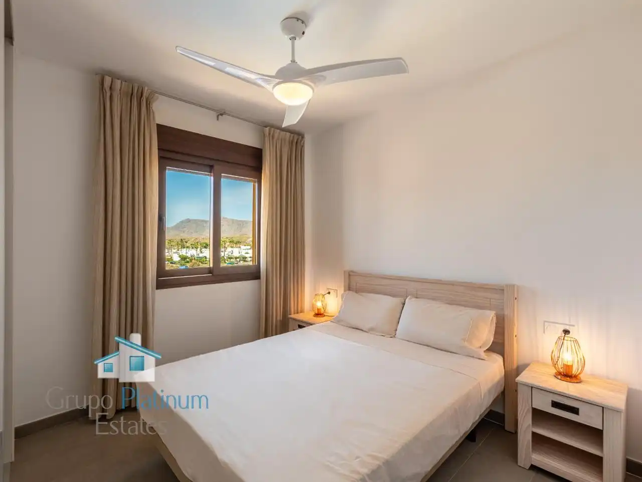 Habitación de Apartamento en venta en Pulpí con Terraza, Piscina y Amueblado