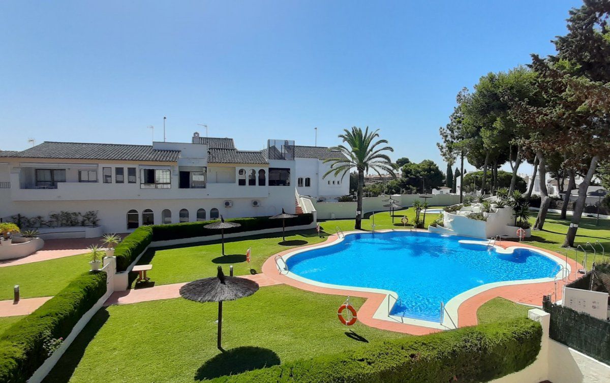 Garden of Apartment to rent in El Puerto de Santa María  with Air Conditioner, Heating and Private garden