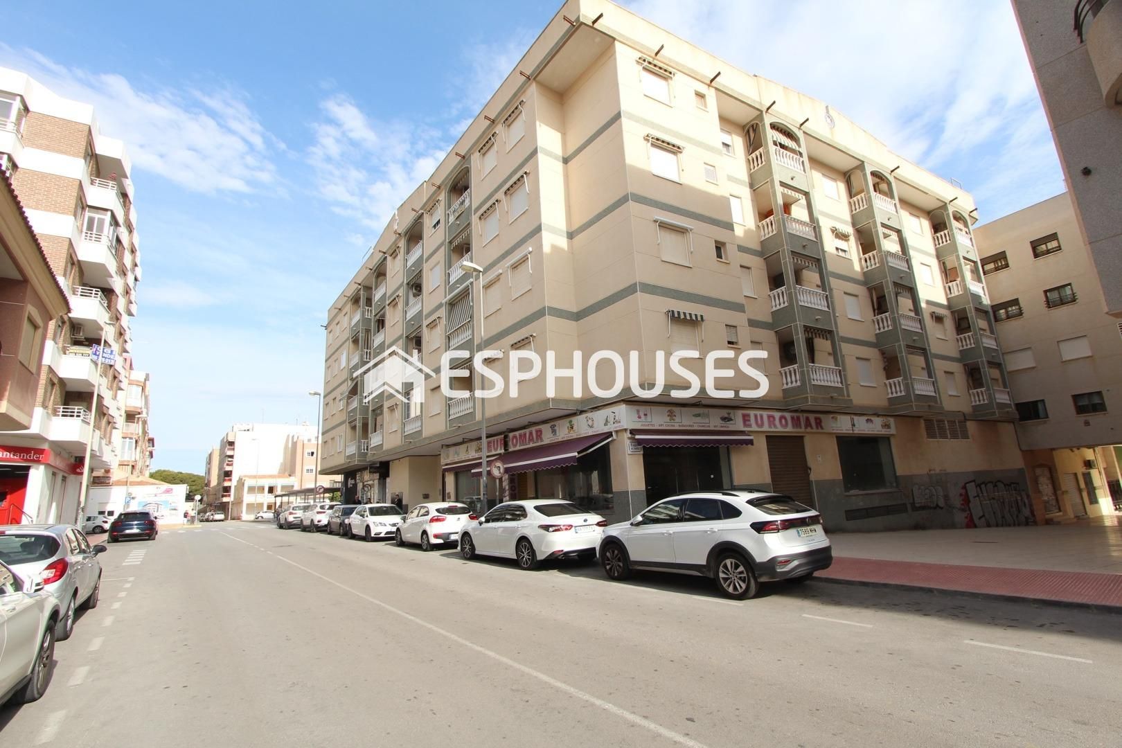 Exterior view of Apartment for sale in Guardamar del Segura  with Air Conditioner, Furnished and Balcony