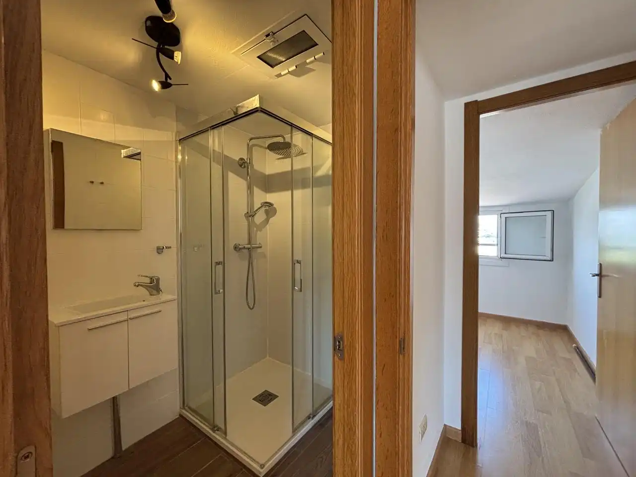 Bathroom of Attic for sale in Oleiros  with Heating and Terrace